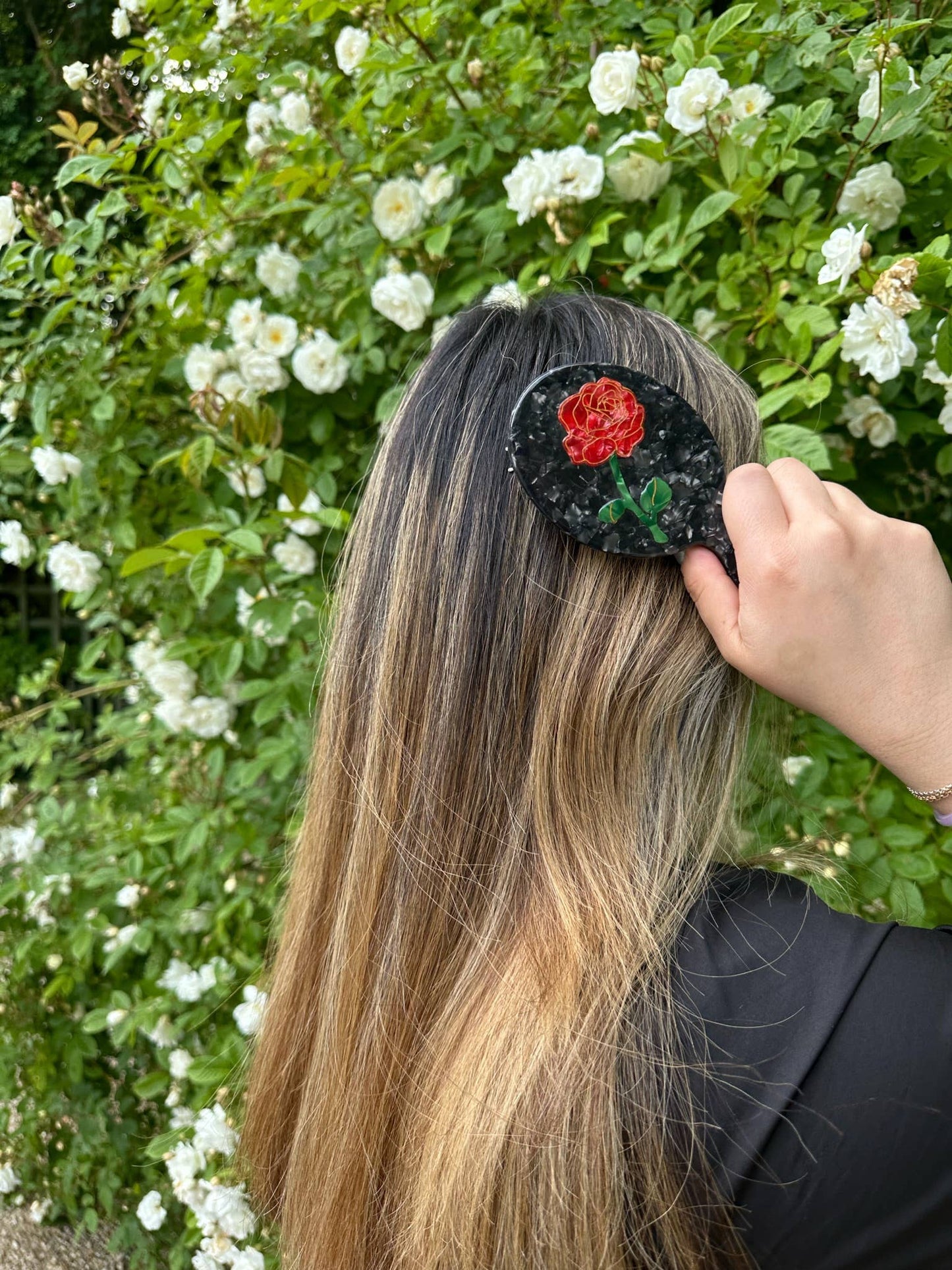 Rose Stem Daily Brush