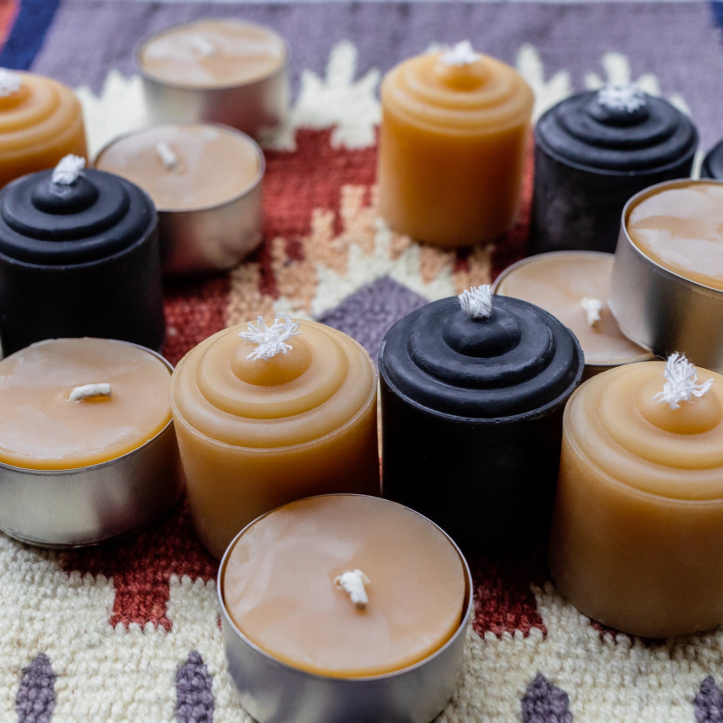 Beeswax Candles: Tealight
