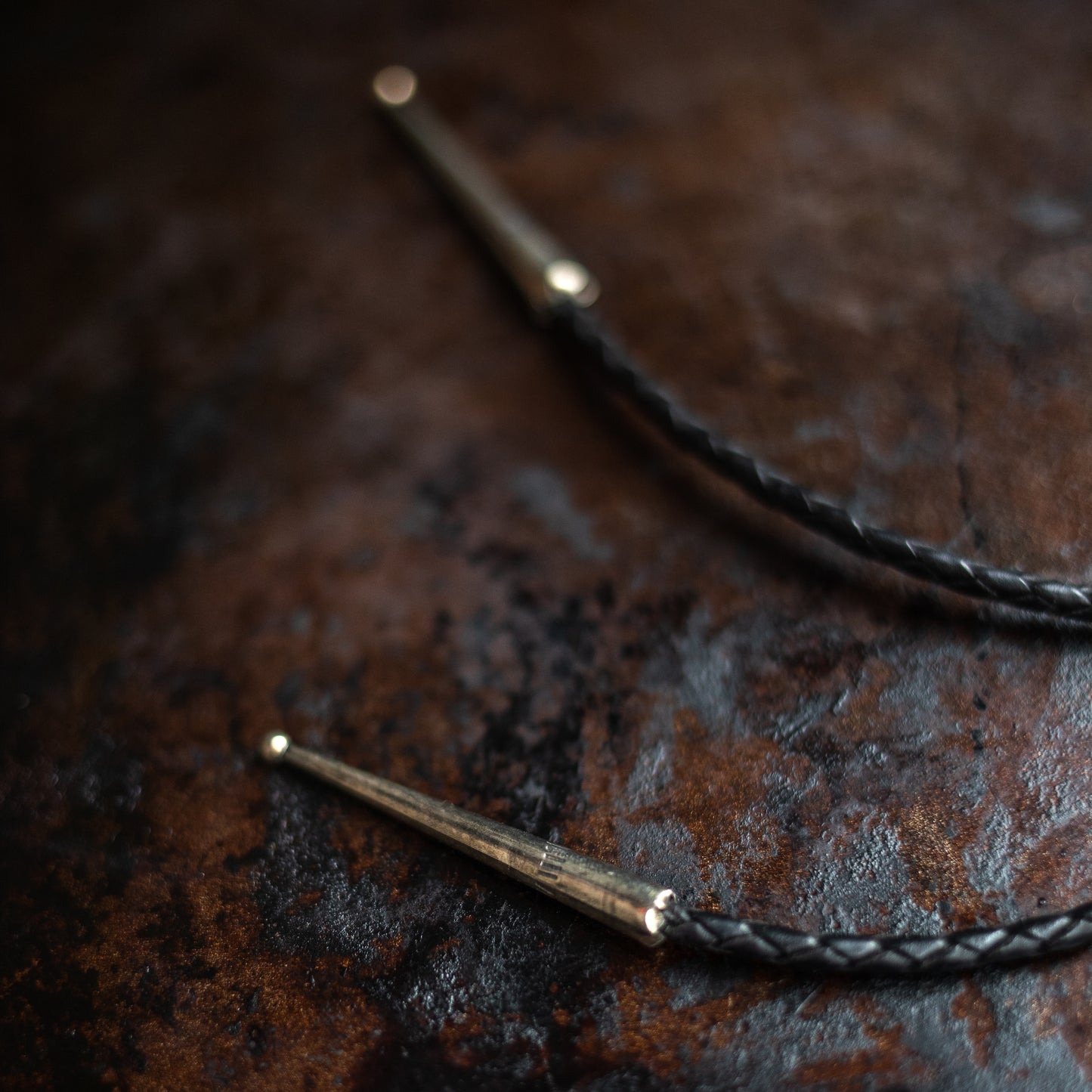 Luna Scorpion Bolo
