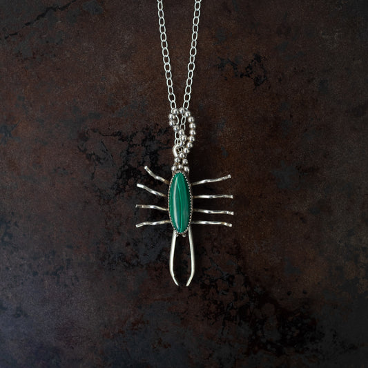 Scorpion Roach Clip Necklace: Malachite