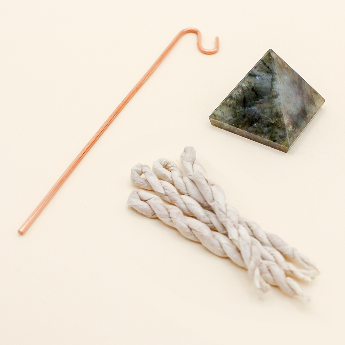 Pyramid Incense Stand + Rope Set: Labradorite