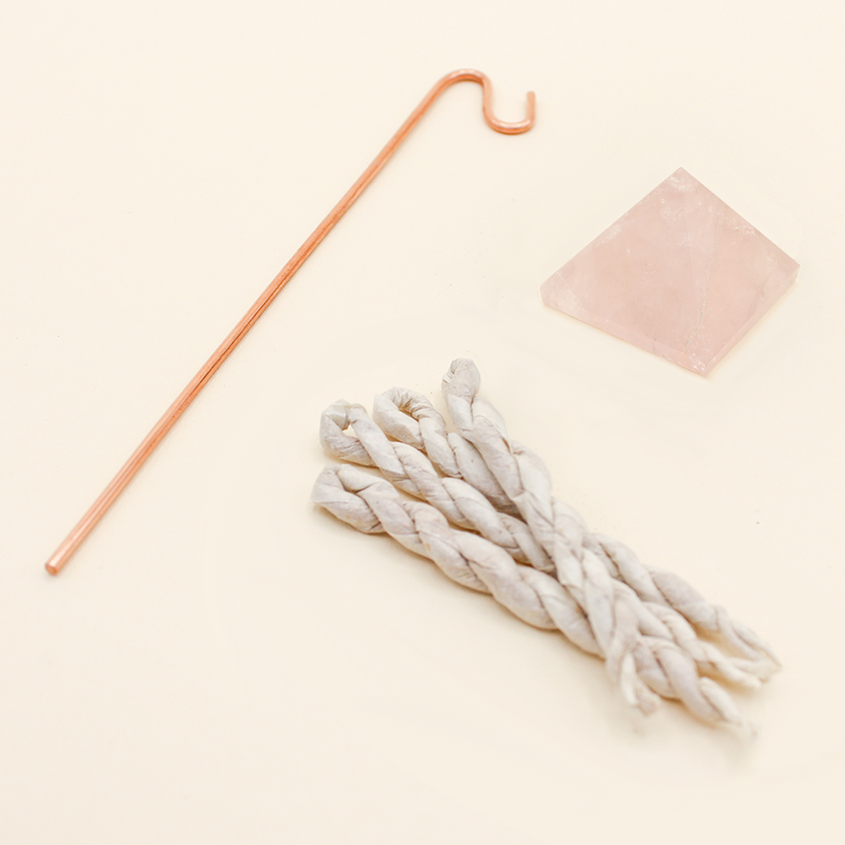 Pyramid Incense Stand + Rope Set: Rose Quartz