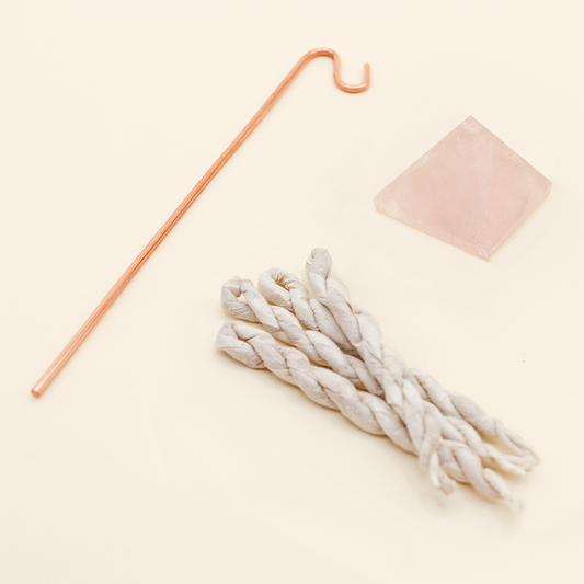 Pyramid Incense Stand + Rope Set: Rose Quartz